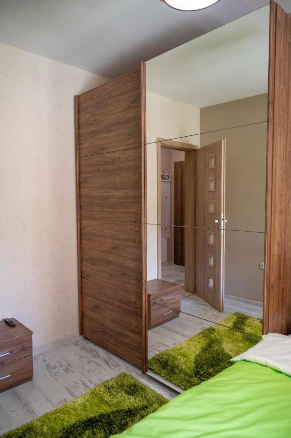 Elegant Spotless Apartment In Sofia Center Buitenkant foto